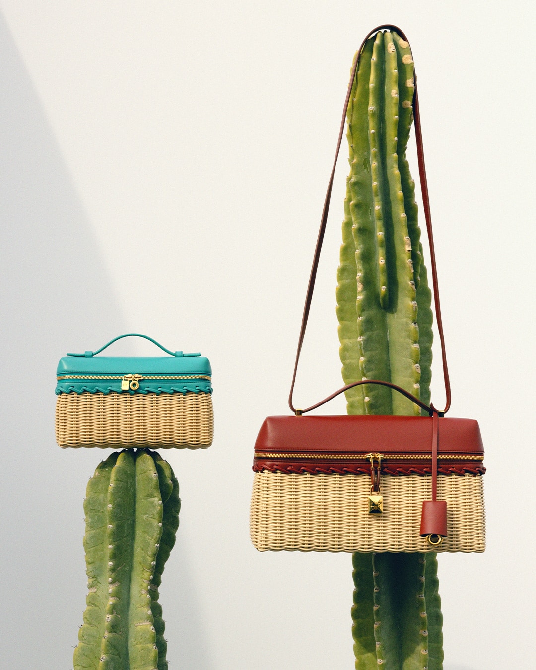 RESORT26_B04_055_4x5_NOLOGO
