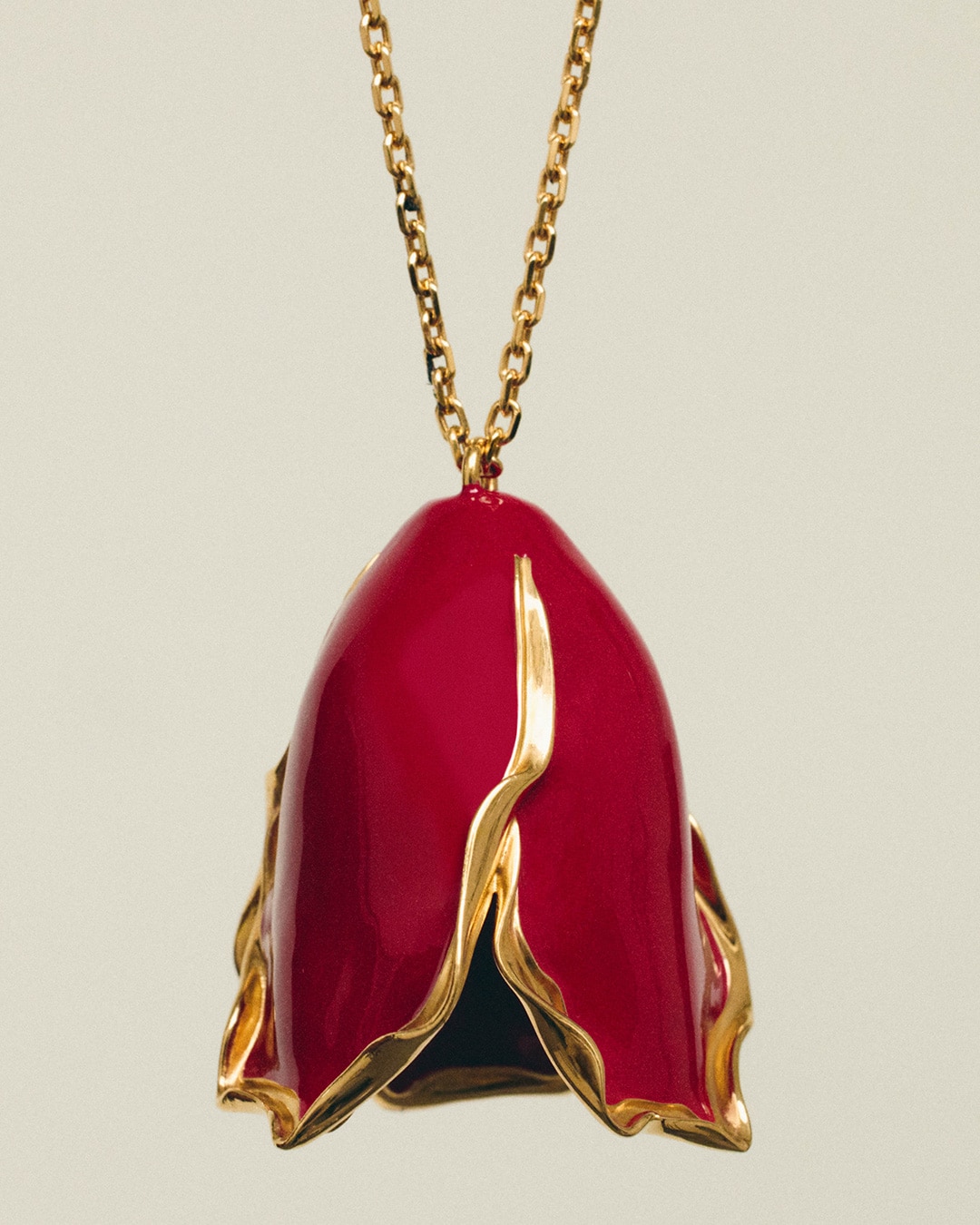 Loro Piana curated lifestyle photography representing Gift ideas for Her and for Him.