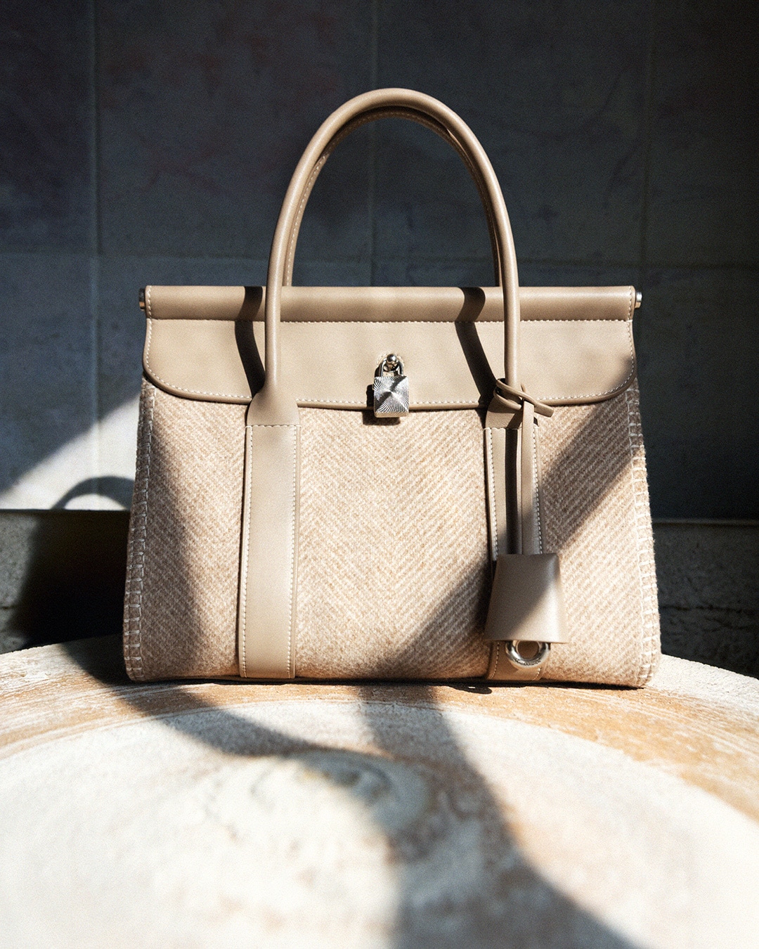 FW25_ADV-SOCIAL-CROPS_4x5_NO_LOGO_SL_04