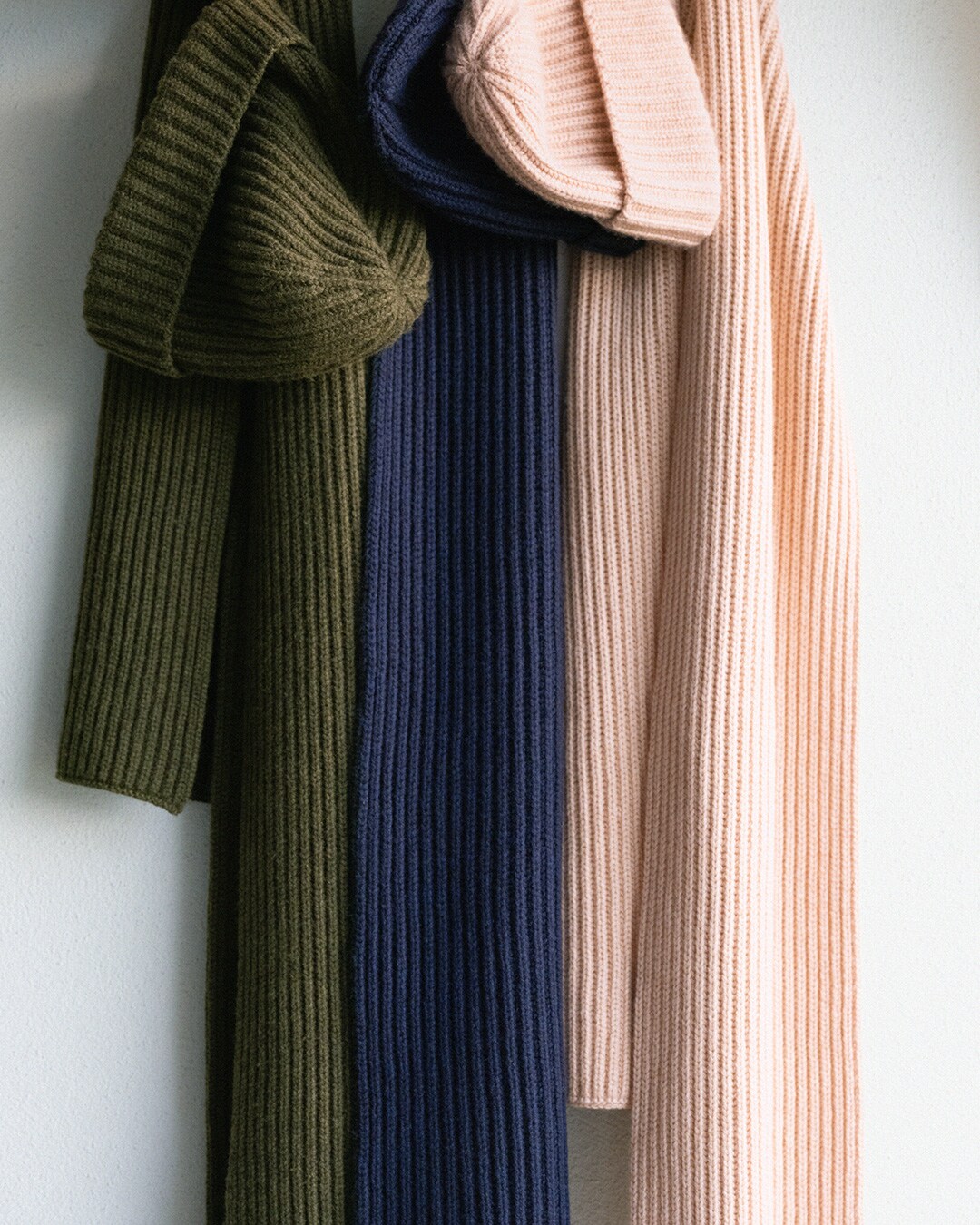 FW25_ADV-SOCIAL-CROPS_4x5_NO_LOGO_SL_30