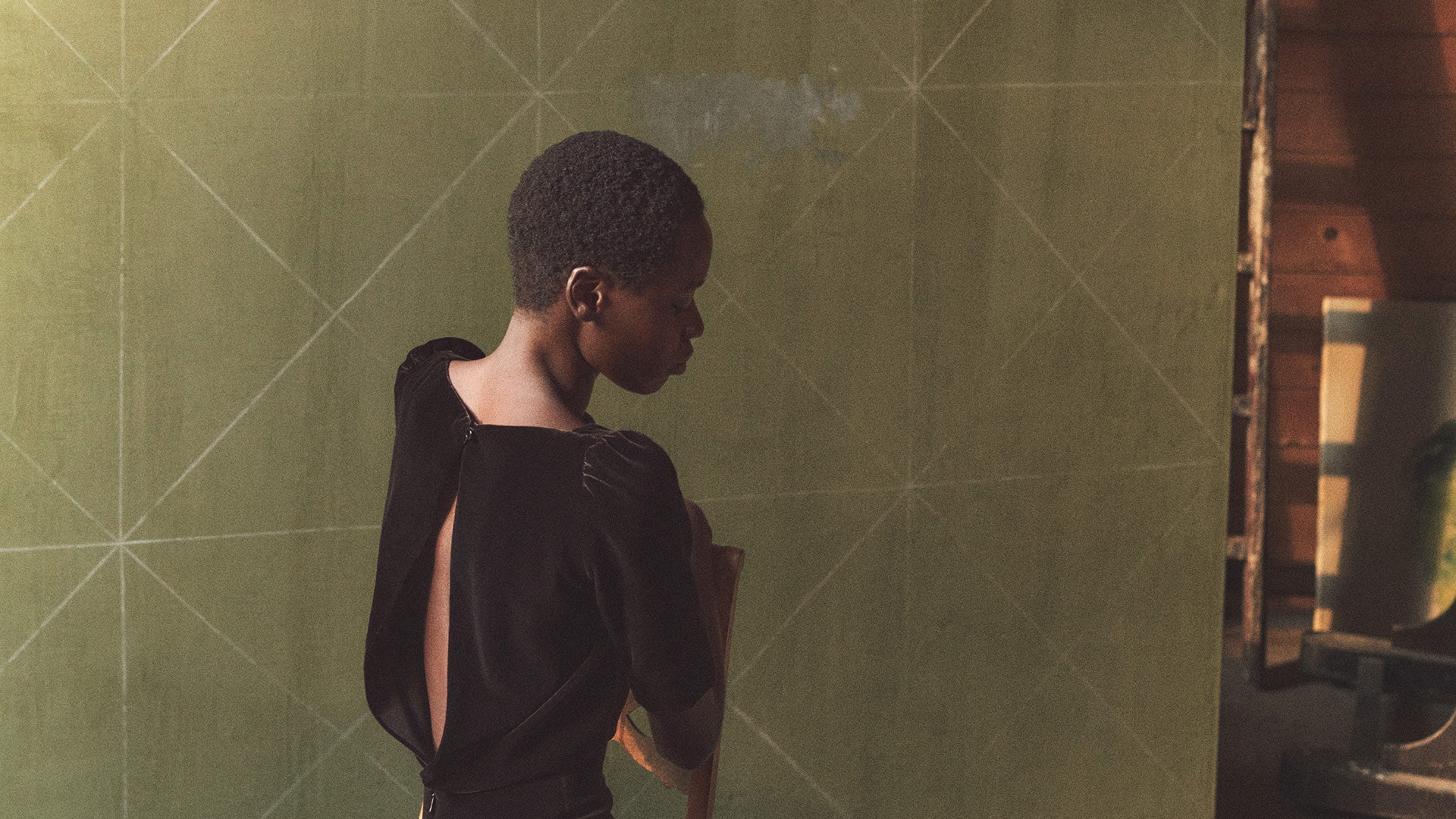 S16_AvD_HOLIDAY25-26_056-16X9