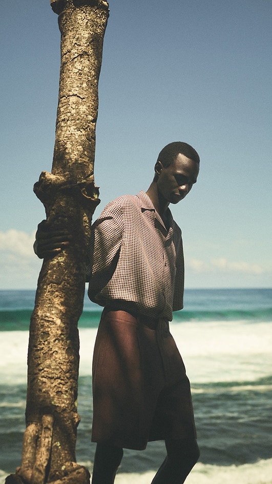 S04_AvD_LP_RES25_116-4X5