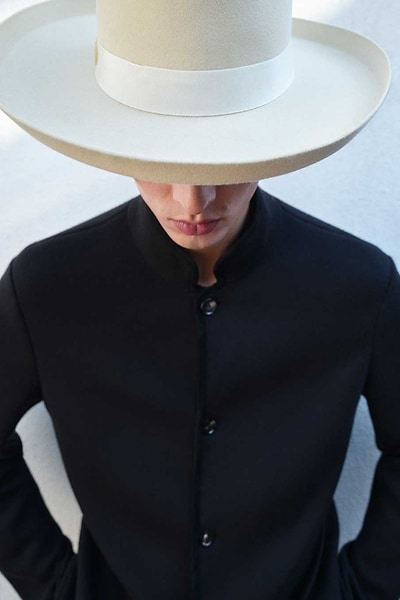FW25_ADV-SOCIAL-CROPS_4x5_NO_LOGO_LP8