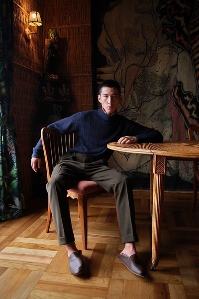 FW25_ADV-SOCIAL-CROPS_4x5_NO_LOGO_LP16-2