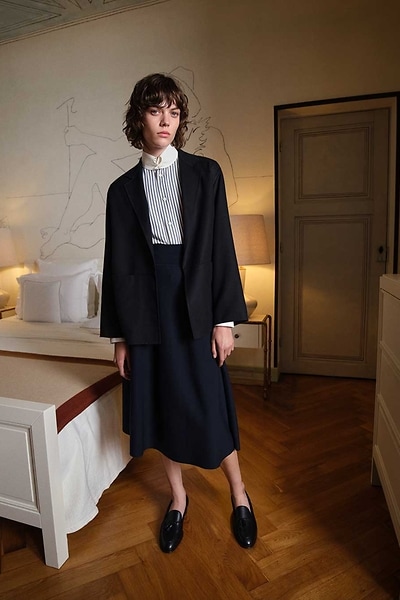 FW25_ADV-SOCIAL-CROPS_4x5_NO_LOGO_LP11-2