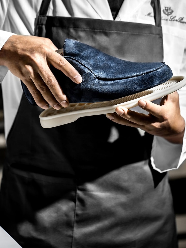 Le iconiche scarpe White Sole